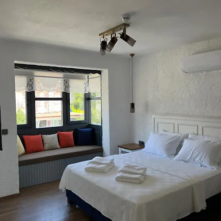 Отель L'etro Maison Alacati 3*