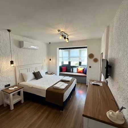 L'etro Maison Alacati Отель Кешме